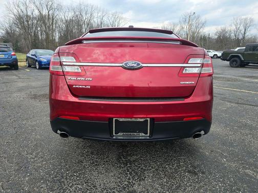 Ruby Red Metallic 2014 Ford Taurus Limited