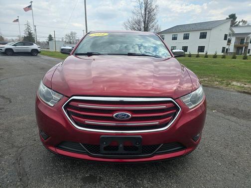 Ruby Red Metallic 2014 Ford Taurus Limited