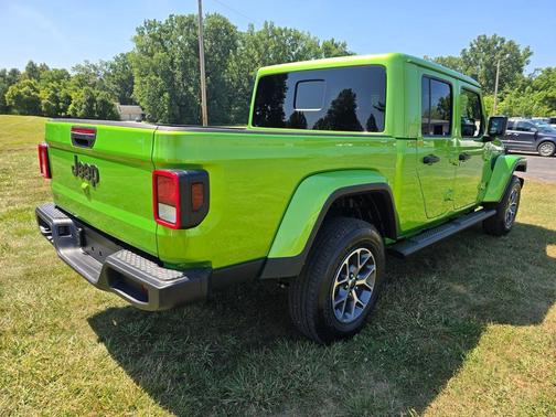 2025 Jeep Gladiator Sport S