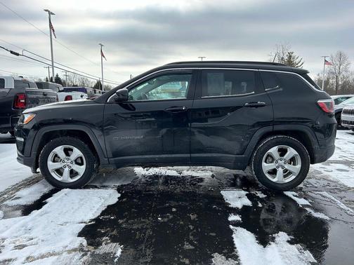 2017 Jeep New Compass Latitude
