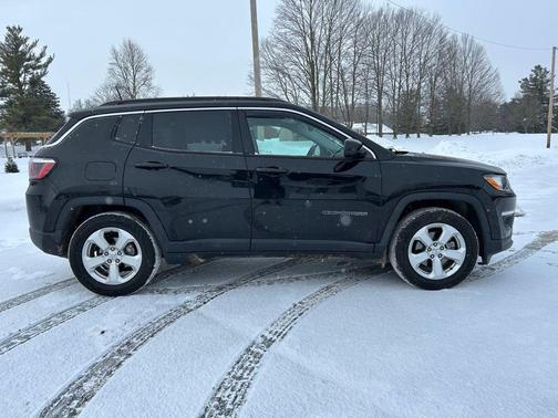 2017 Jeep New Compass Latitude