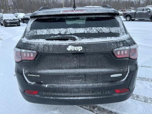 2017 Jeep New Compass Latitude