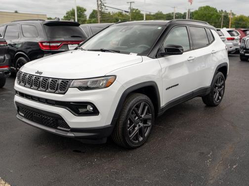 Bright White Clearcoat 2026 Jeep Compass Limited