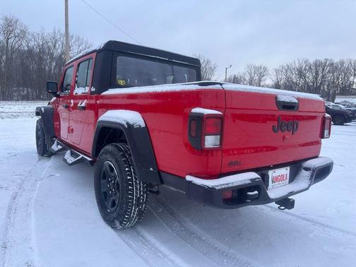 2023 Jeep Gladiator Sport