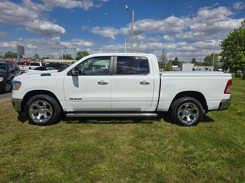 Bright White Clearcoat 2020 RAM 1500 Big Horn/Lone Star