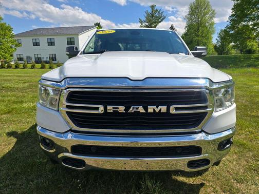 Bright White Clearcoat 2020 RAM 1500 Big Horn/Lone Star