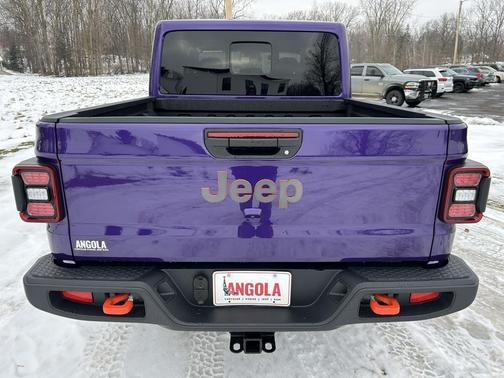 2026 Jeep Gladiator Mojave 4x4