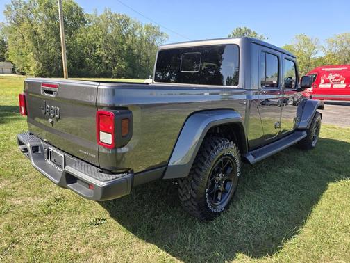 2025 Jeep Gladiator High Tide