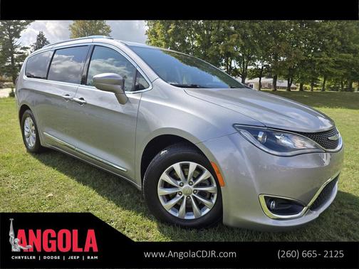 2018 Chrysler Pacifica Touring-L Plus