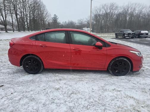 2018 Chevrolet Cruze LS