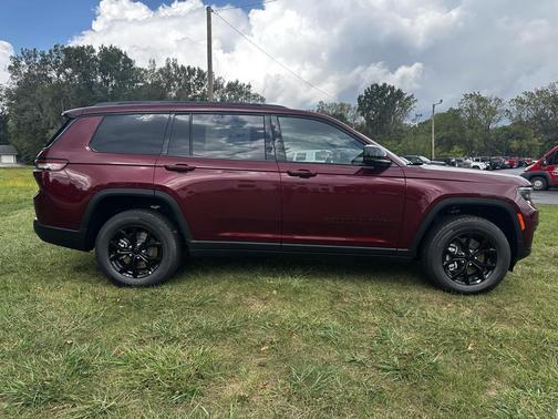 2025 Jeep Grand Cherokee L Altitude