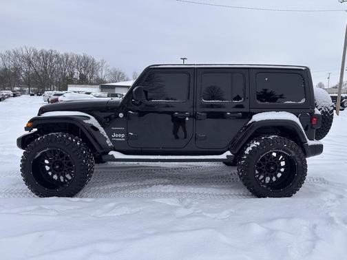 2020 Jeep Wrangler Unlimited Sahara