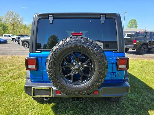 Hydro Blue Pearlcoat 2026 Jeep Wrangler Willys