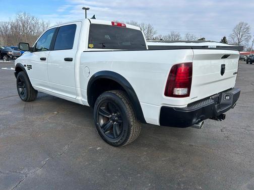 2021 RAM 1500 Classic SLT