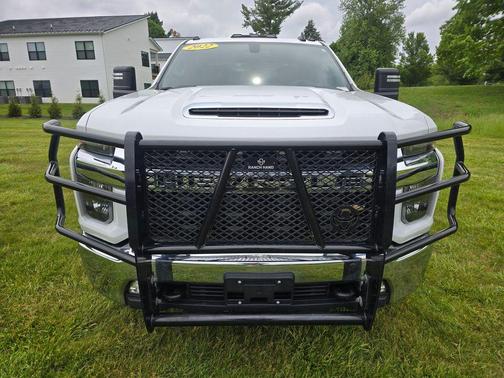 Summit White 2022 Chevrolet Silverado 3500 LT