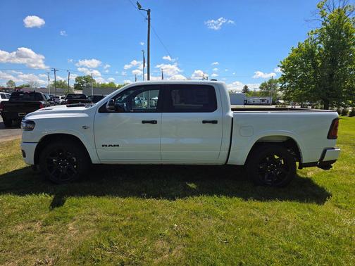 Bright White Clearcoat 2026 RAM 1500 Laramie