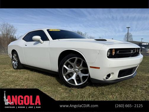 2015 Dodge Challenger SXT Plus