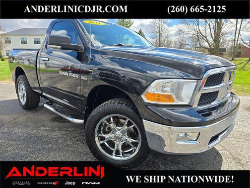 Brilliant Black Crystal Pearlcoat 2011 Dodge Ram 1500 SLT