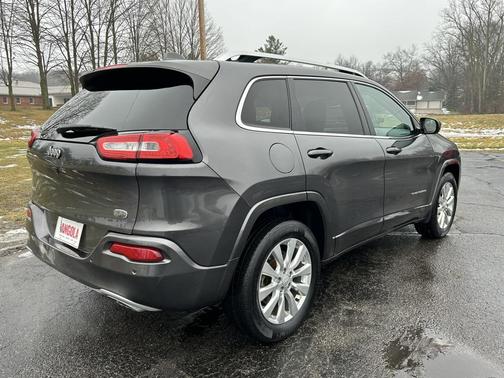 2018 Jeep Cherokee Overland