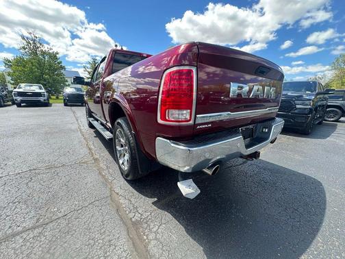 Delmonico Red Pearlcoat 2018 RAM 1500 Longhorn