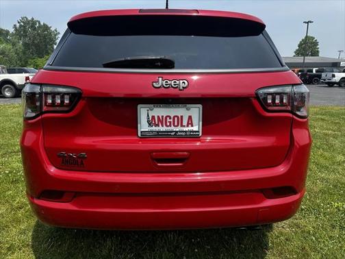2022 Jeep Compass (RED) Edition 4x4