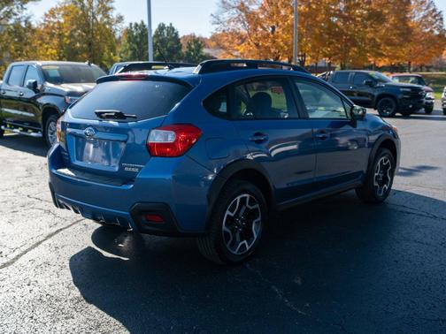 Quartz Blue Pearl 2016 Subaru Crosstrek 2.0i Premium