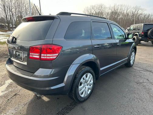 2018 Dodge Journey SE