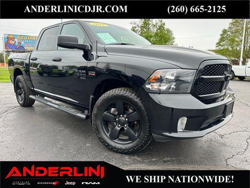 Diamond Black Crystal Pearlcoat 2019 RAM 1500 Express