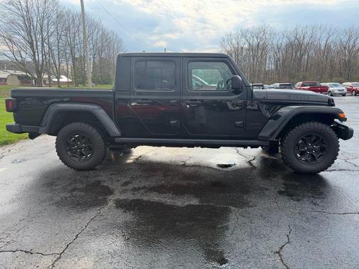 2022 Jeep Gladiator Willys 4x4