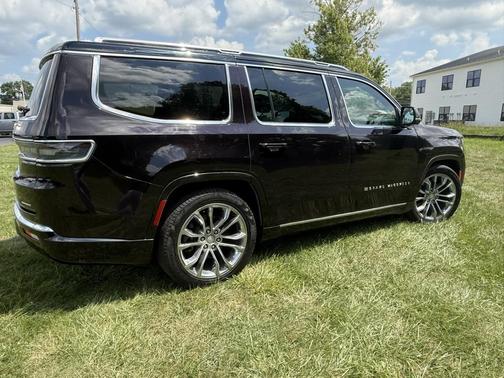 2023 Jeep Grand Wagoneer Series II 4x4