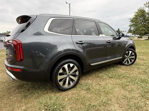 2020 Kia Telluride S