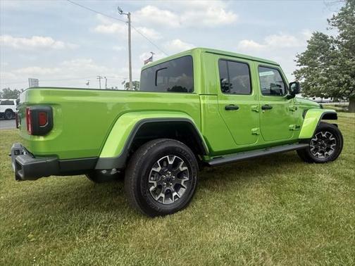 2025 Jeep Gladiator Sport S