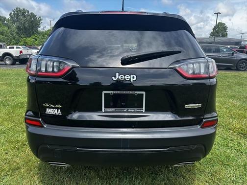 2022 Jeep Cherokee Latitude Lux