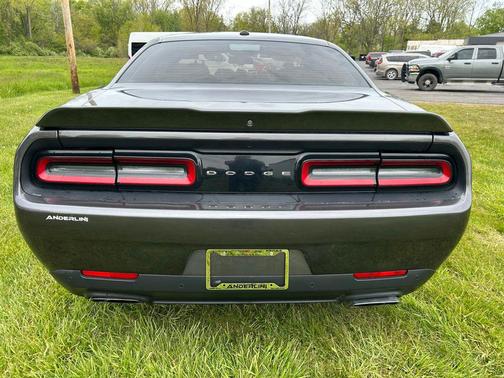 Granite Pearlcoat 2020 Dodge Challenger R/T