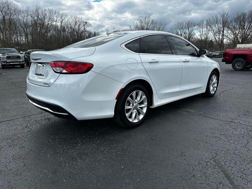 2015 Chrysler 200 C