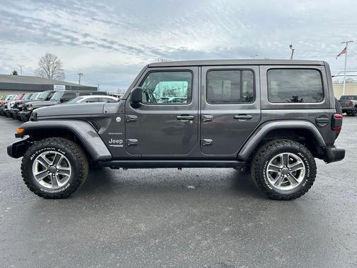 2020 Jeep Wrangler Unlimited Sahara