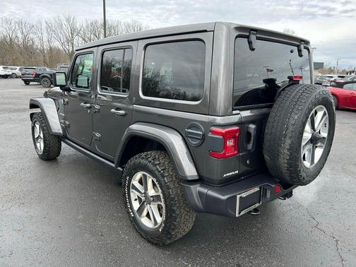 2020 Jeep Wrangler Unlimited Sahara