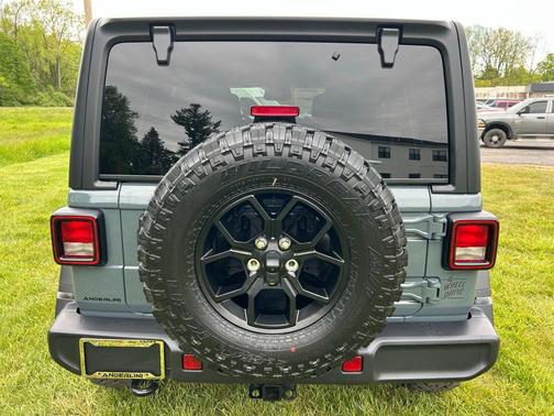 Anvil Clearcoat 2026 Jeep Wrangler Willys