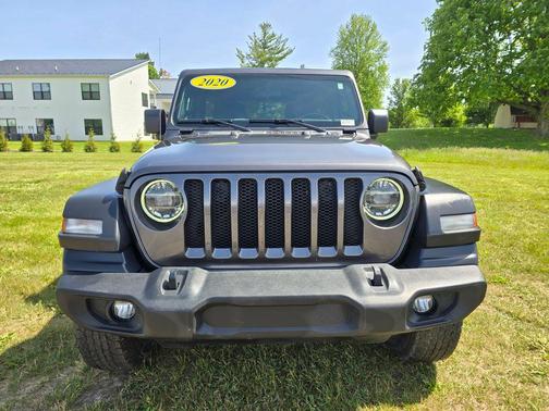 Granite Crystal Metallic Clearcoat 2020 Jeep Wrangler Unlimited Sport