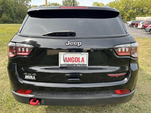 2023 Jeep Compass Trailhawk