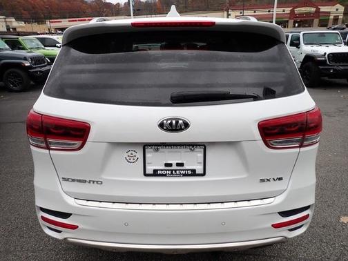 2018 Kia Sorento SX