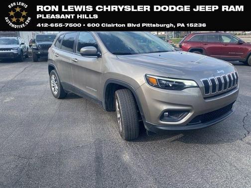Light Brownstone Pearlcoat 2019 Jeep Cherokee Latitude Plus