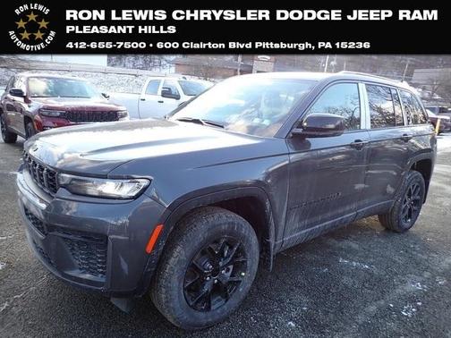 2026 Jeep Grand Cherokee Laredo