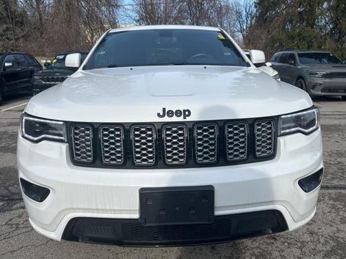 2022 Jeep Grand Cherokee WK Laredo