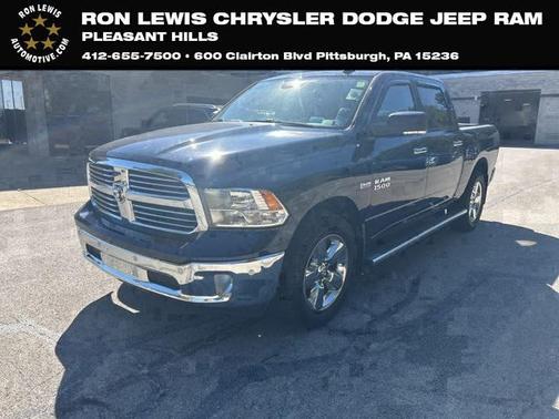 2017 RAM 1500 Big Horn Crew Cab 4x4 57' Box