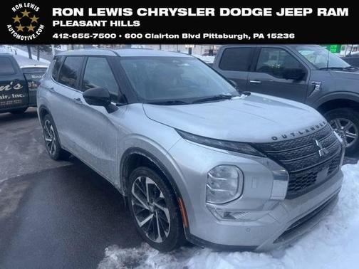 2022 Mitsubishi Outlander SE