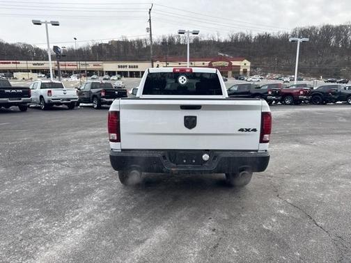 2022 RAM 1500 Classic SLT