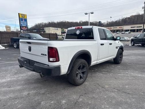 2022 RAM 1500 Classic SLT