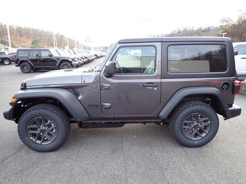 Granite Crystal Clearcoat Metallic 2026 Jeep Wrangler Sport