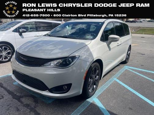 2019 Chrysler Pacifica Touring L Plus